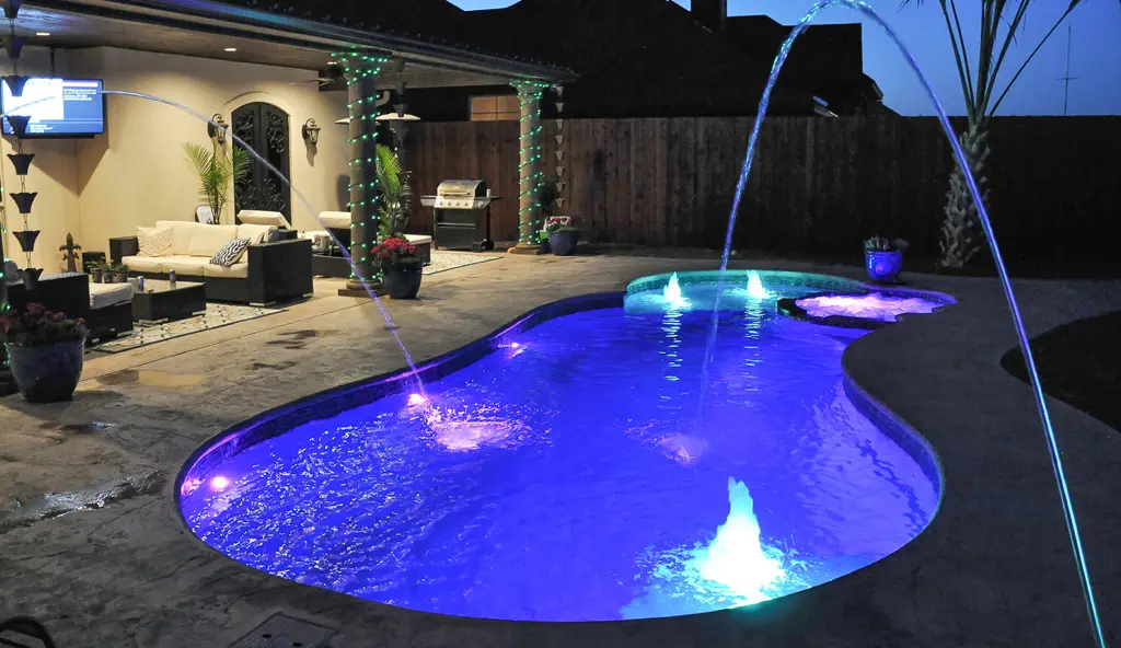 The Allure fiberglass swimming pool design by Leisure Pools